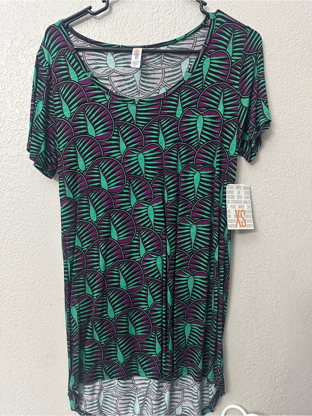 LuLaRoe Green & Purple Geometric Short Sleeve Tee